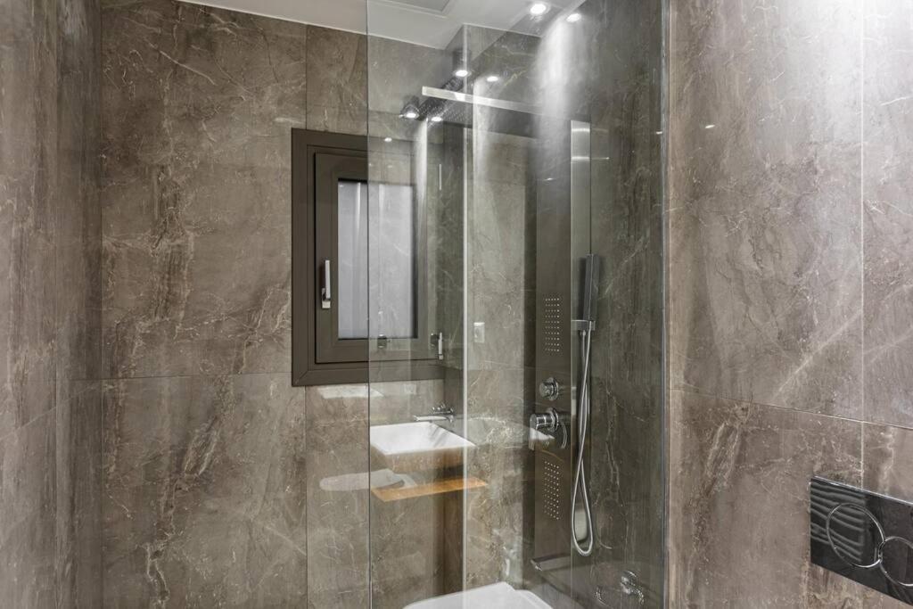 Sublime 1Br Apartment In Koukaki By Upstreet Athen Eksteriør billede